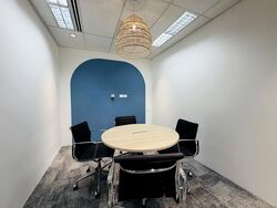 Robinson 112 (D1), Office #622562891